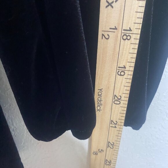 The Pioneer Woman Velvet Tunic Top XL Black Embroidered Long Sleeve Boho - Picture 9 of 10